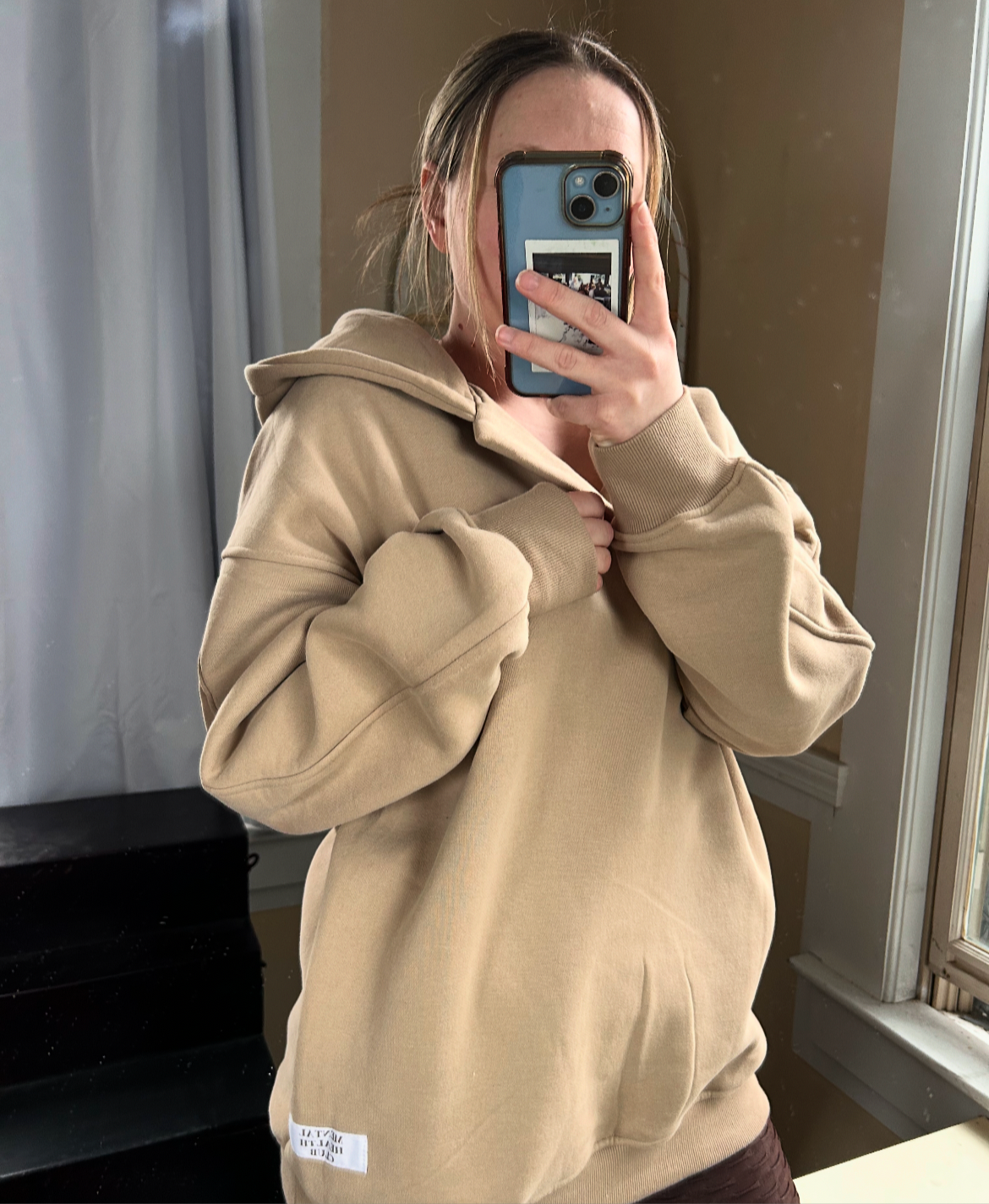 MHClub Essential V-Neck Hoodie in Latte