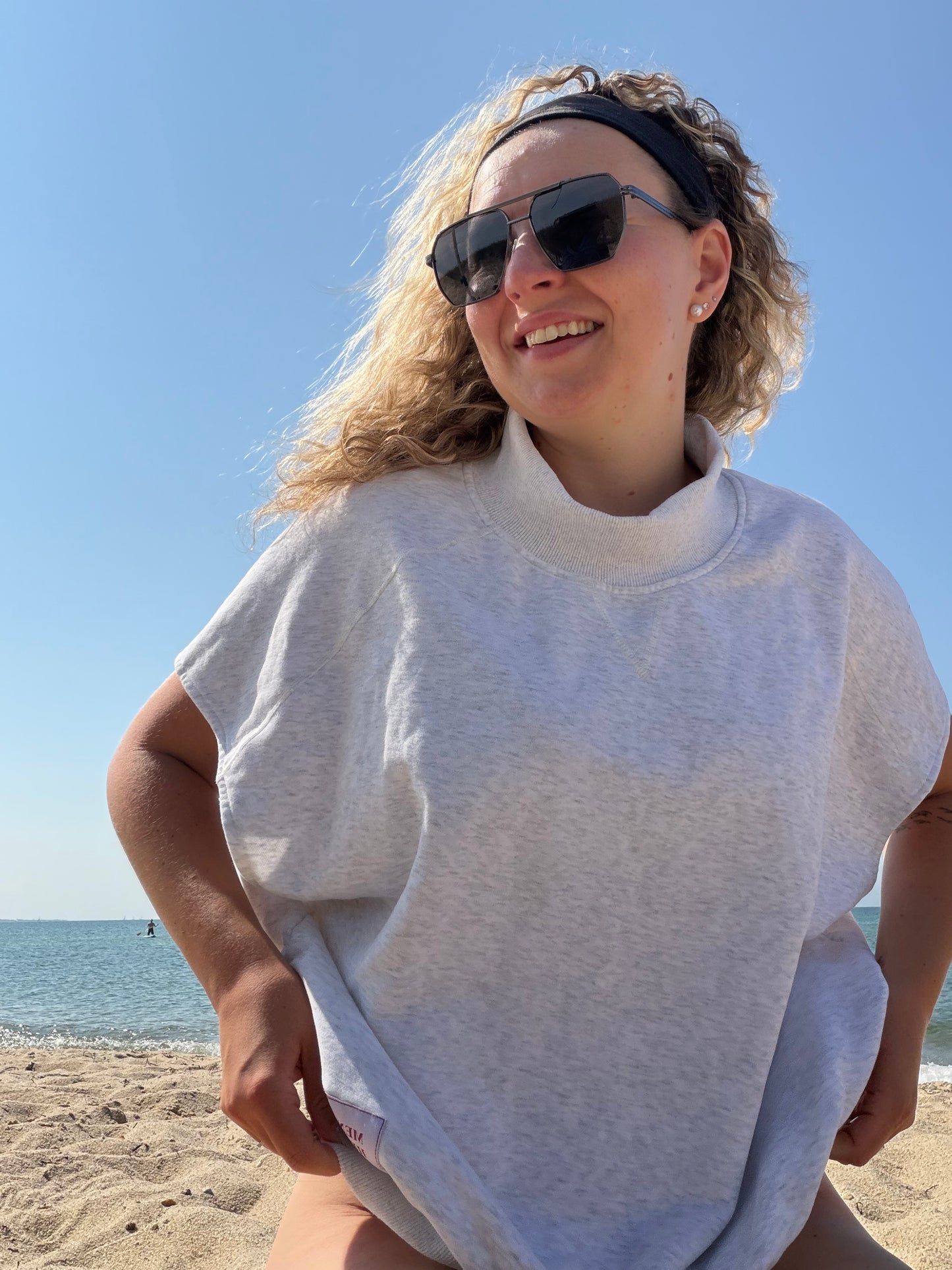 MentalHealthClub Essential Sleeveless Throwback in Comfort Grey